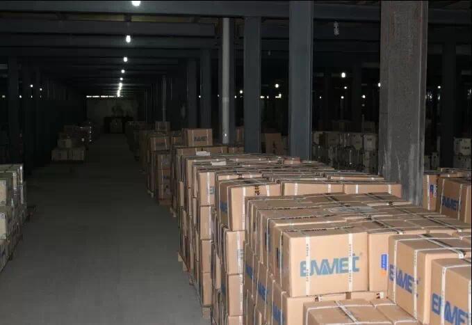 埃米頓產(chǎn)品倉庫
